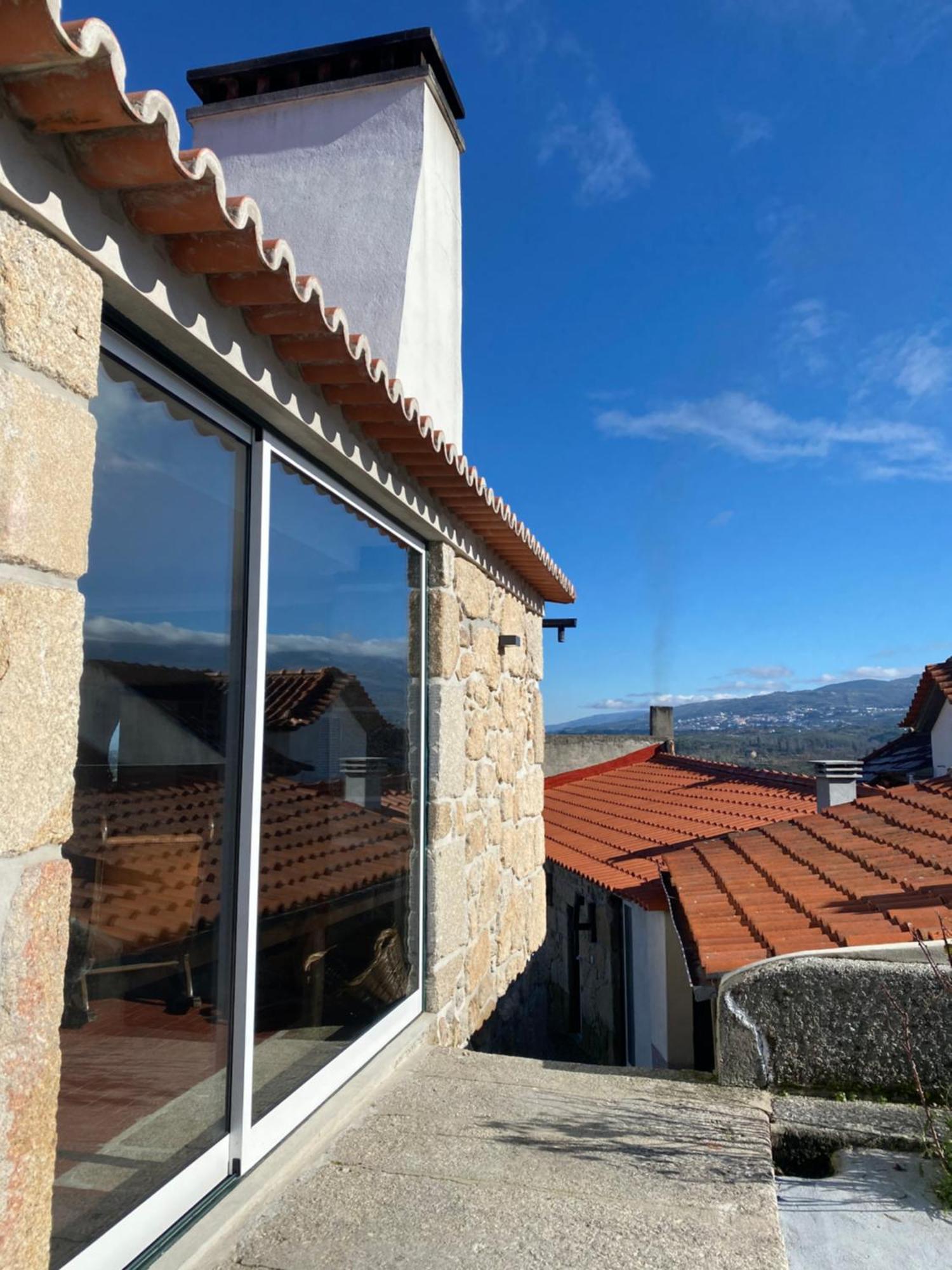 Casa De Lagarinhos Jacuzzi Spa Jogos Gym - Serra Da Estrela - Seia - Gouveia ゴウヴェイア エクステリア 写真
